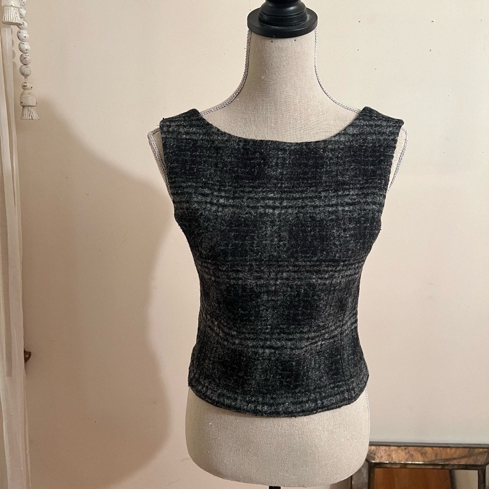 Banana Republic Black & Gray Plaid Tank Top Cut Out Back w/ Leather Size 2